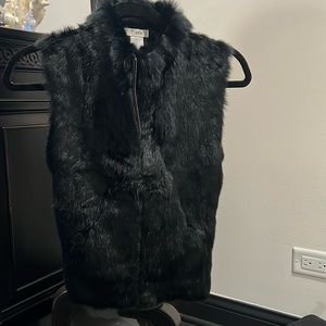 3 sisters genuine rabbit fur and knit vest black size s